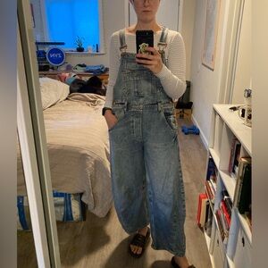 GAP barrel legged overalls